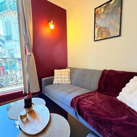 Amiral Des Ducs Apartament *