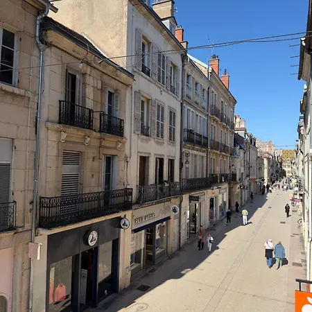 Amiral Des Ducs Apartament Dijon