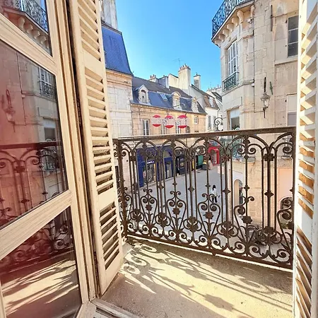 Amiral Des Ducs Apartament *