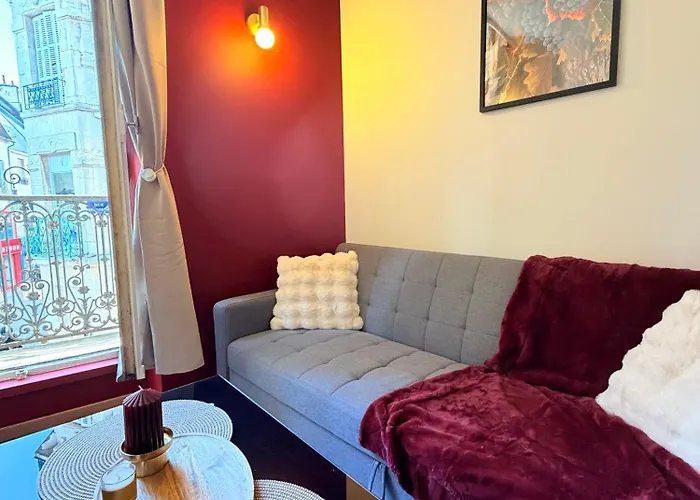 Amiral Des Ducs Apartament *